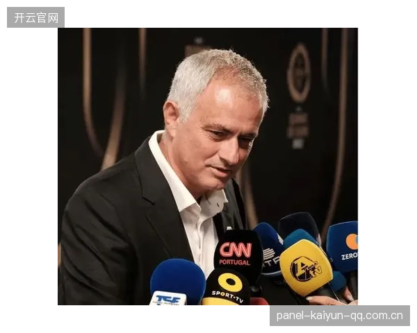 达万锁喉遭足协重罚：从“英雄”到“罪人”的转变